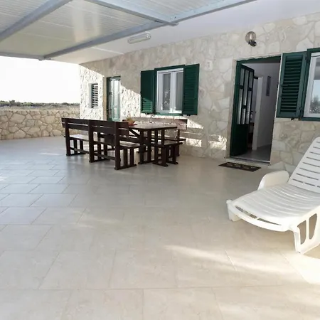 Irena Holiday home